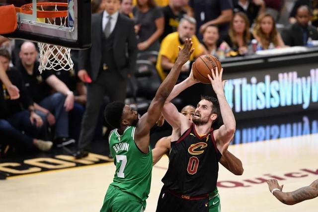 李月汝31+15李梦13分 中国女篮加时不敌西班牙